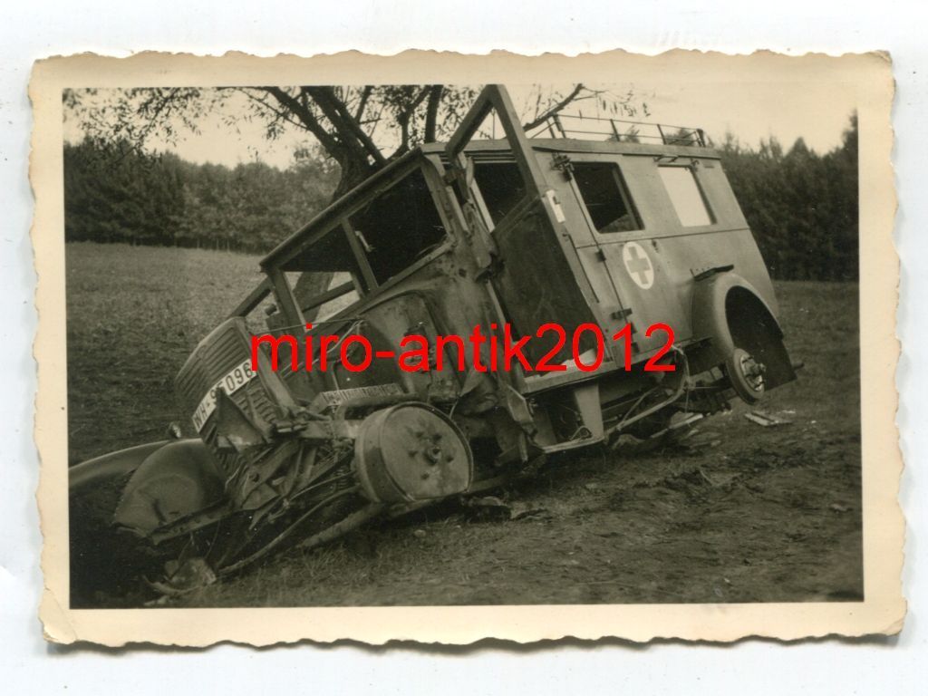 Wehrmacht, zerstörter Sankra, Rotkreuz, Sanitäte