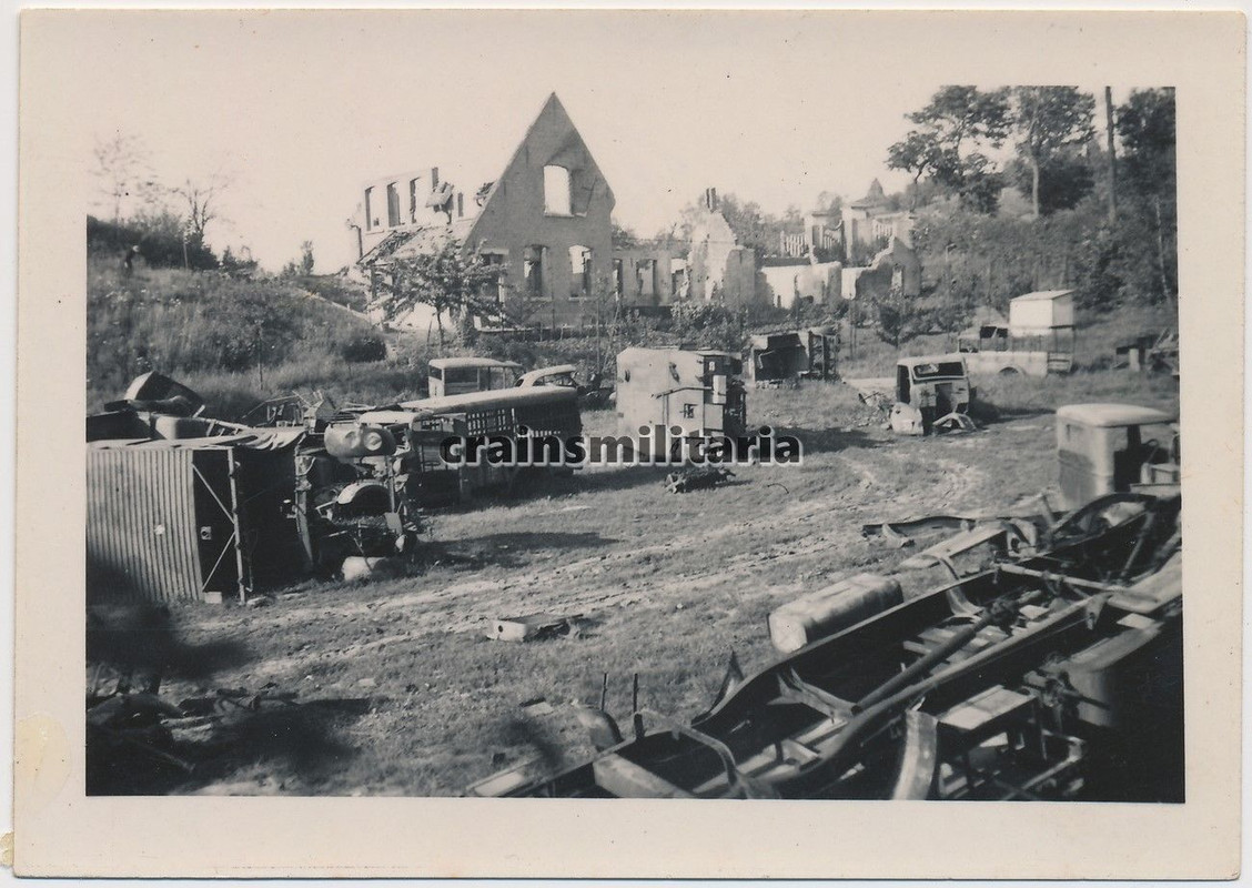 Orig. Foto englische franz. Beute Lkw Pkw b. Dün
