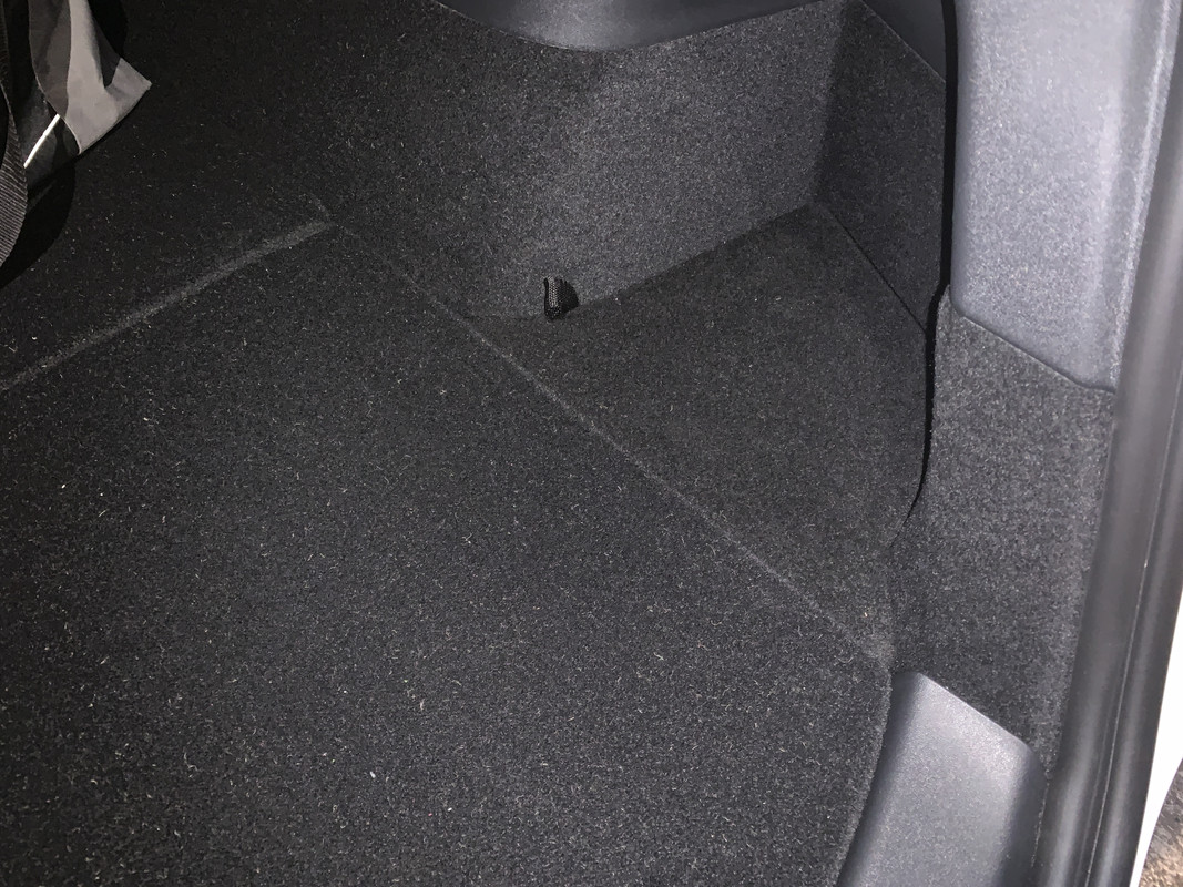 562724E7-4DD6-415A-B175-53C04CFFCA1E