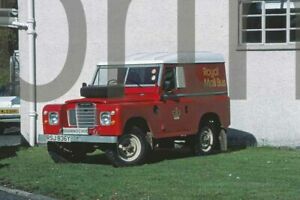Land-Rover-Defender-109 Royal Mail