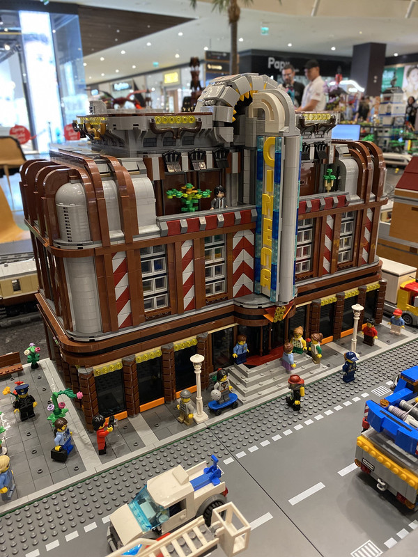 53804732459_cc2ed093f8_h