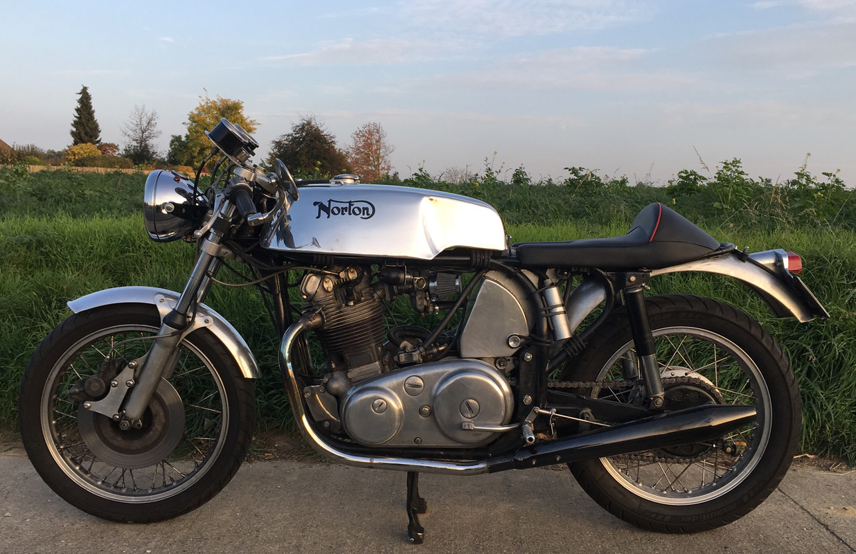 0A4A7085-70E2-4C02-9AA3-67AF73D7E64D