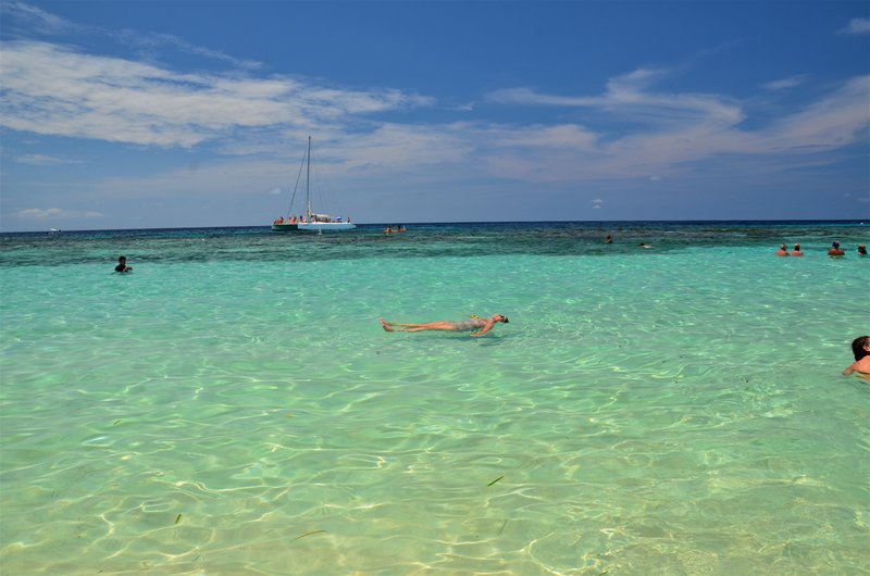 CRUCERO CARIBEÑO CON MSC OPERA-SEPTIEMBRE-2017 - Blogs de Cruceros y Mares - ISLA DE ROATAN-13-9-2017-HONDURAS (93)