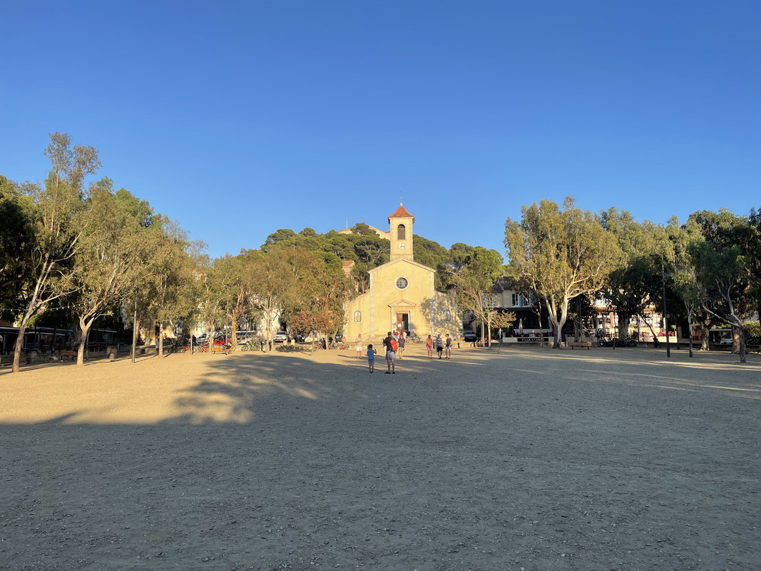 BB6183D9-3038-412B-808E-210DA50319EE