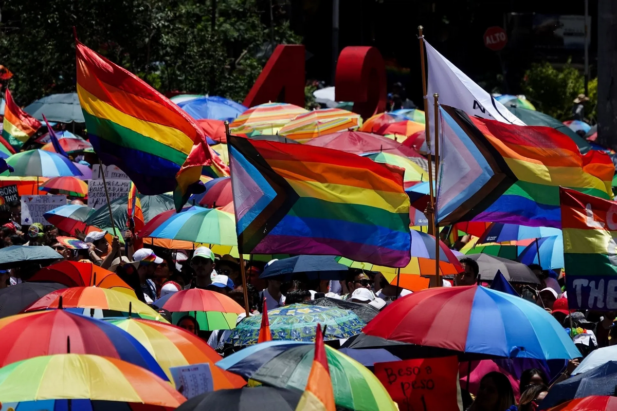 Senado de México aprueba prisión por terapias de conversión sexual