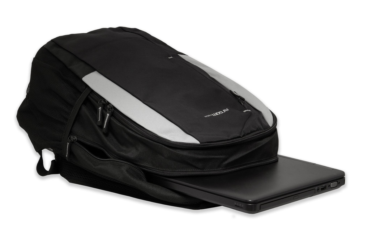 Bulto Argom Elevation mostrando sus múltiples compartimentos y bolsillos de malla.