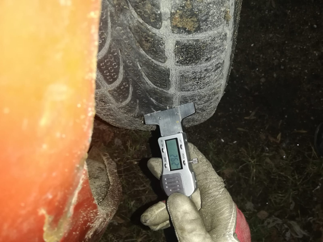 AFBE2FF2-0676-4E35-97FF-0A5D5D115C50