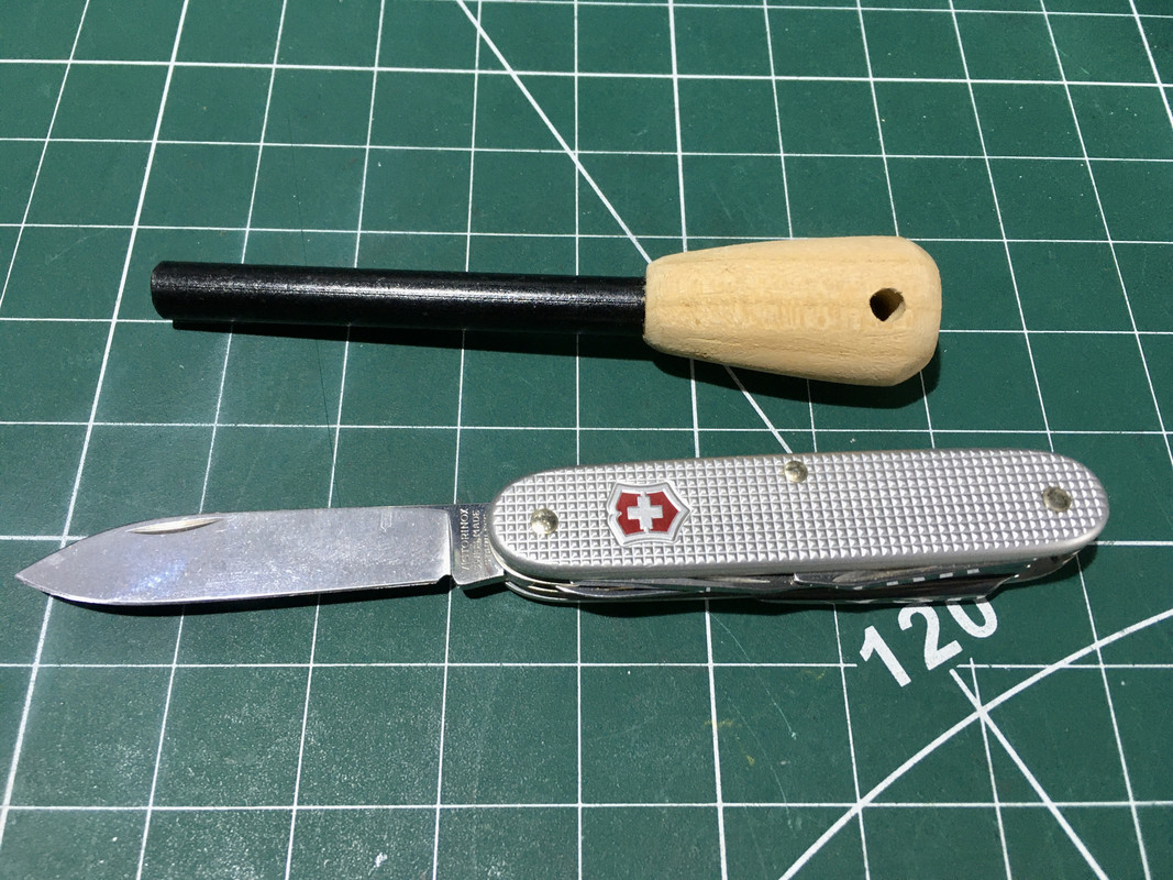 32608E3D-FDE1-425B-9BA6-65C7C7ACF7C5