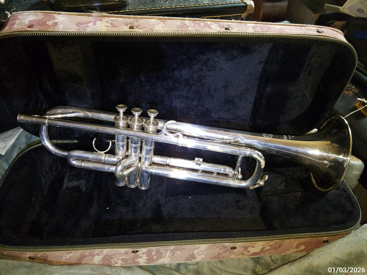 Selmer Paris 1971 Radial sn 51677 recvd 20260103 (4)