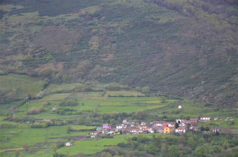 PUERTO DE PAJARES-15-5-2013-LEON/ASTURIAS - Paseando por España-1991/2016 (16)