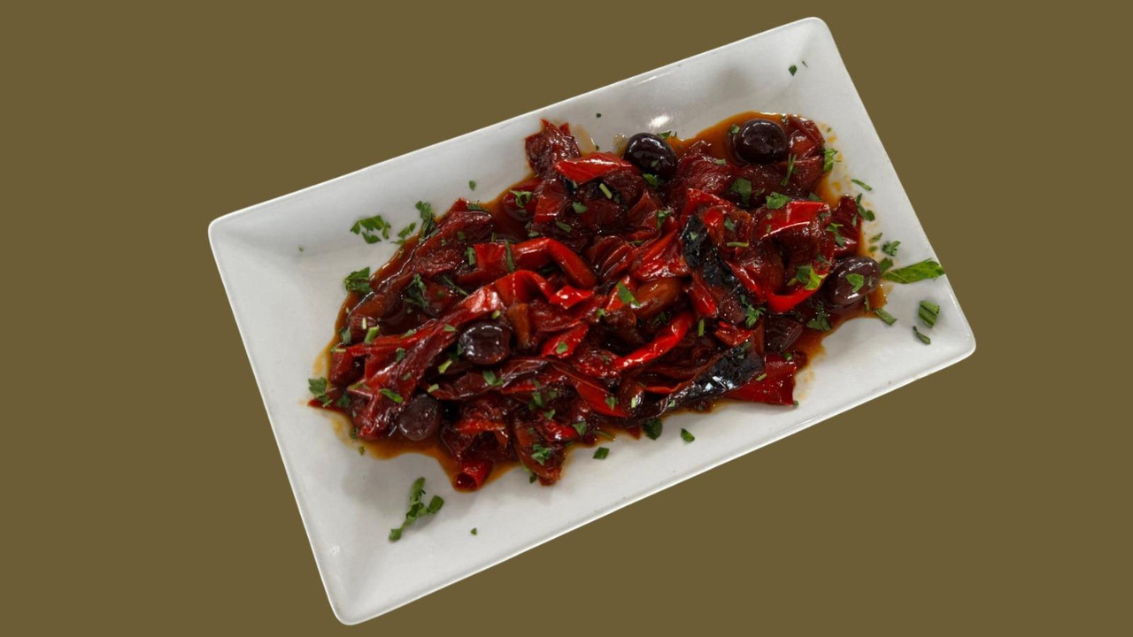 Pimientos Con Aceitunas