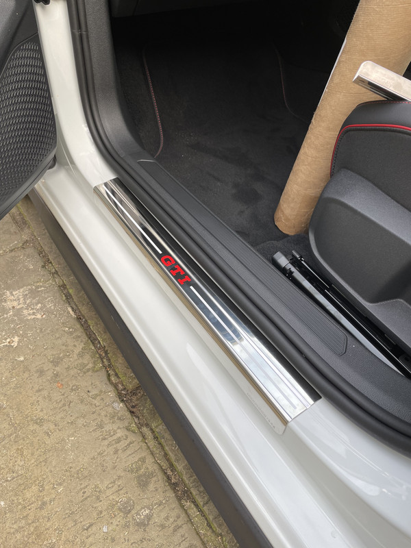 12AF82A4-2F43-47BD-A0CD-7D6F3F5560D5