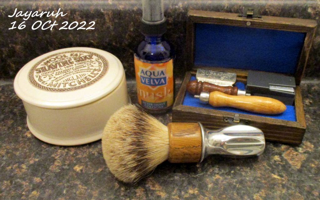 [Image: sos221016.jpg]