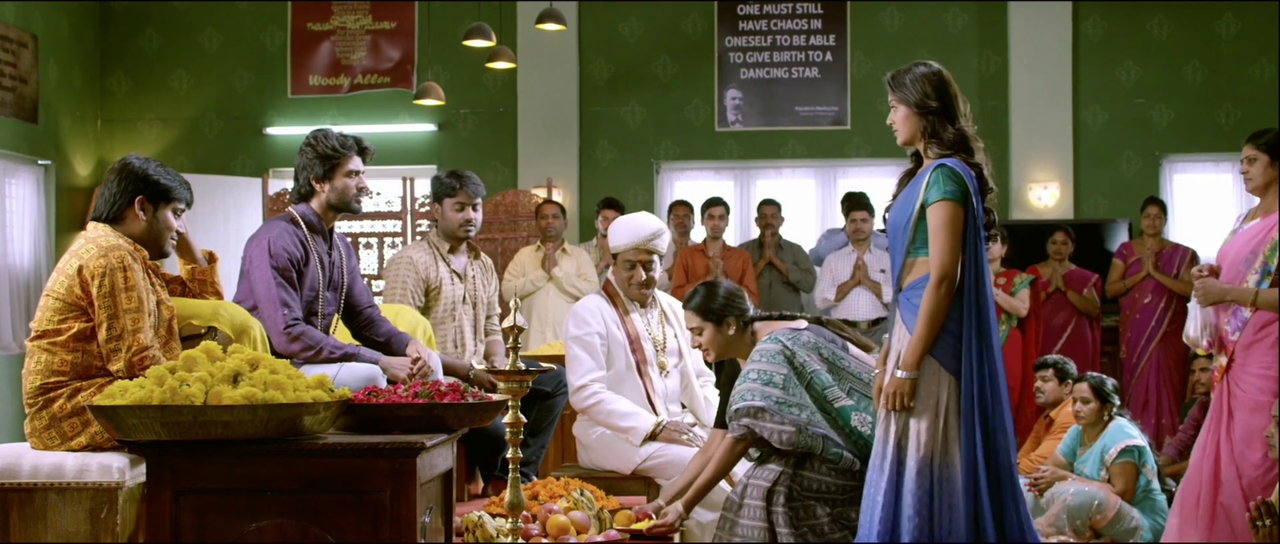 vlcsnap-2025-04-22-23h44m23s692