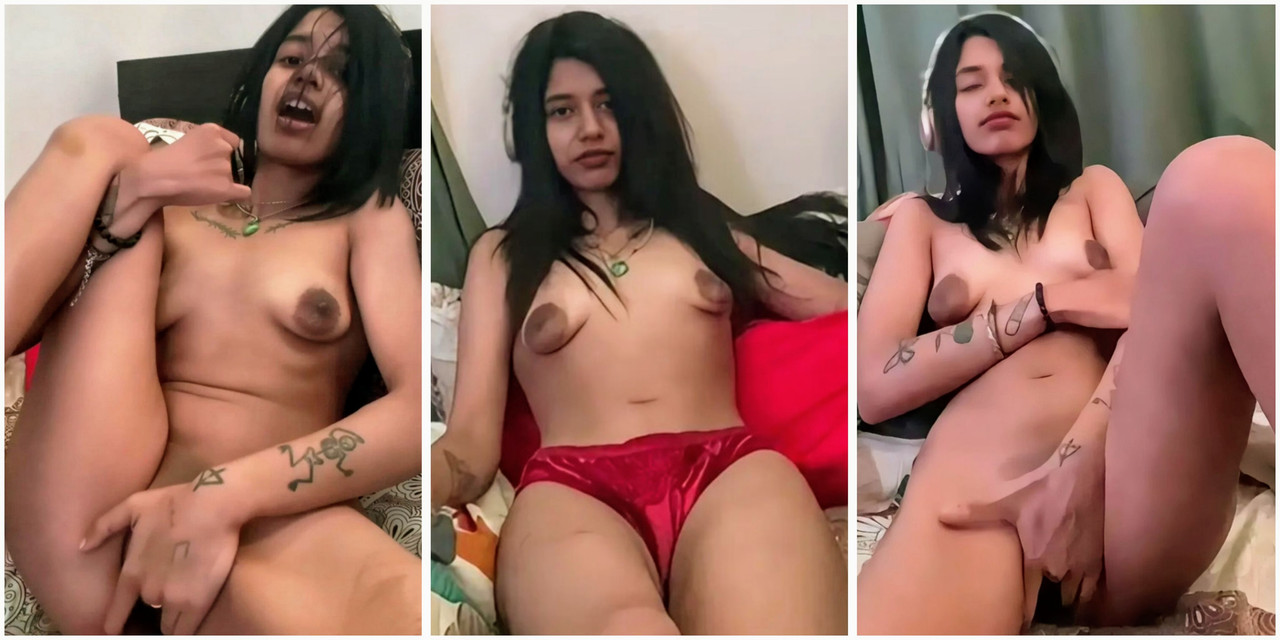 Horney girlfriend fingering in her pussy loud moaning satisfying herself nude video