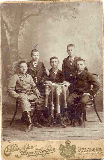 фото из семьи ШЕПЕЛЕВЫХ.2