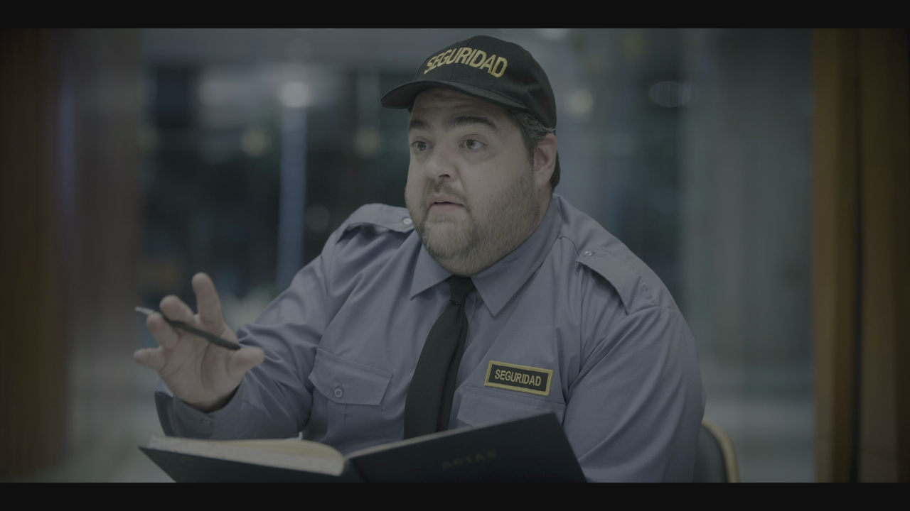 vlcsnap-2023-12-08-19h38m04s177