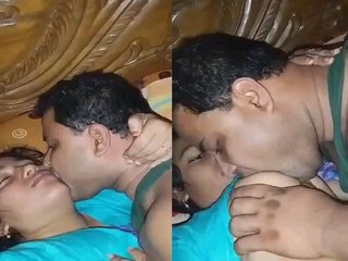 Husband and wife engage in Bangladeshi sex.