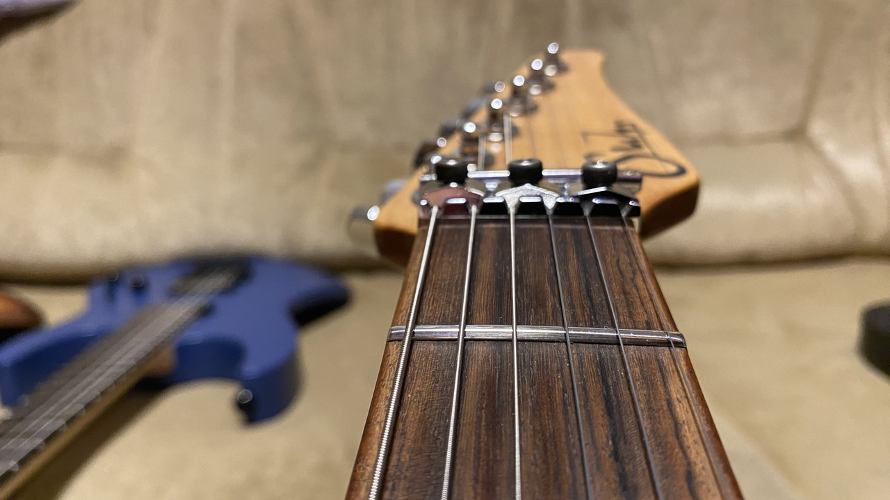 19300940-A3BF-445F-BAC1-713381BDE236