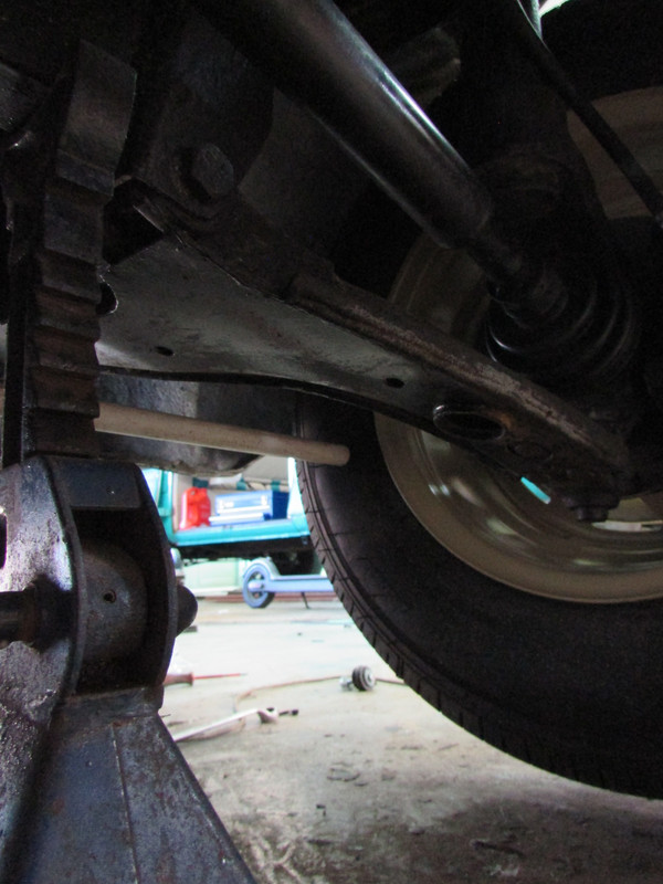 Toe-in ajustment stick (6)