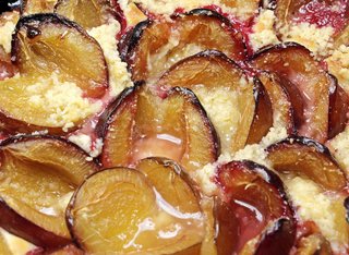 MAKANAN YANG HARUS DIHINDARI PENDERITA KOLESTEROL TINGGI