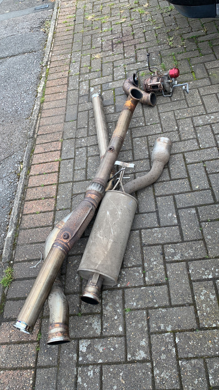 07BC4D1E-2CB1-446A-B04E-102C5BF937A7