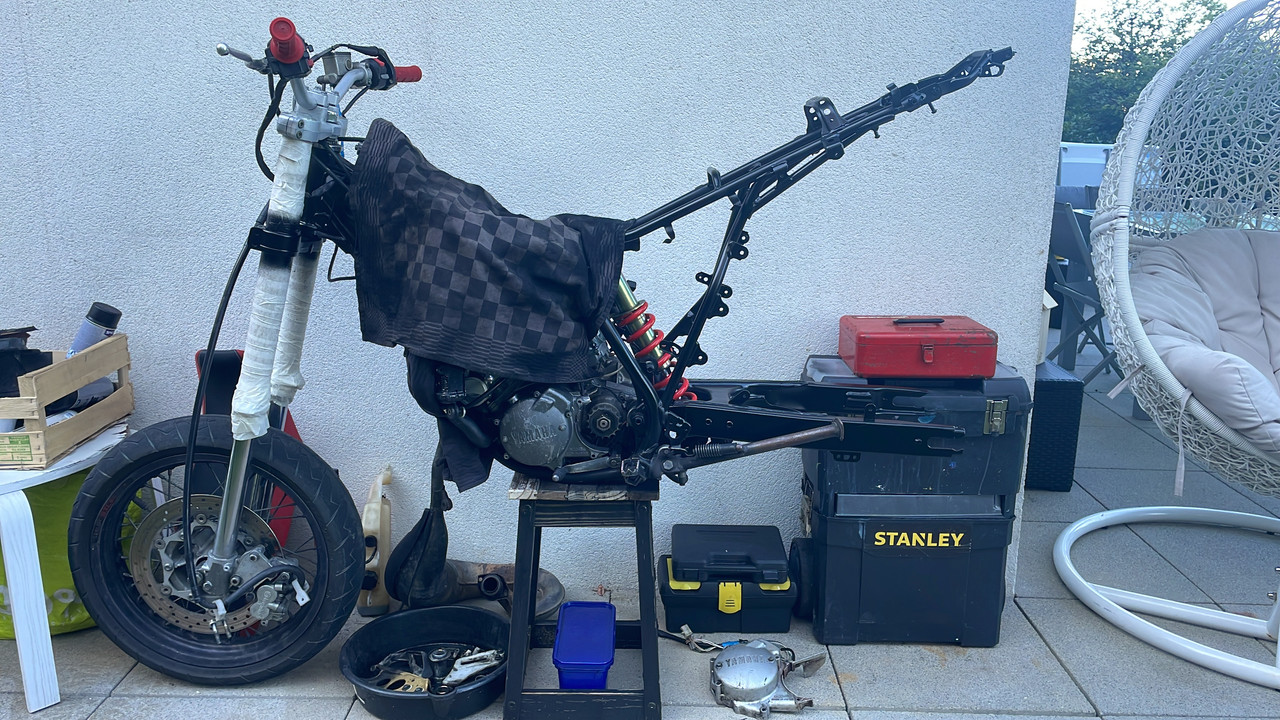 BDBBA789-B787-4D55-9A00-E3CDAE8930B6