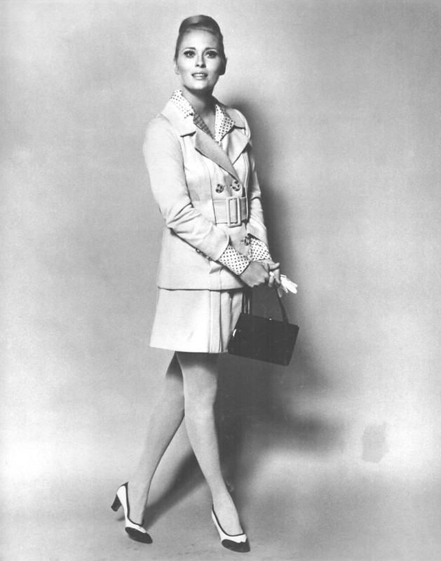 Faye_Dunaway_c73