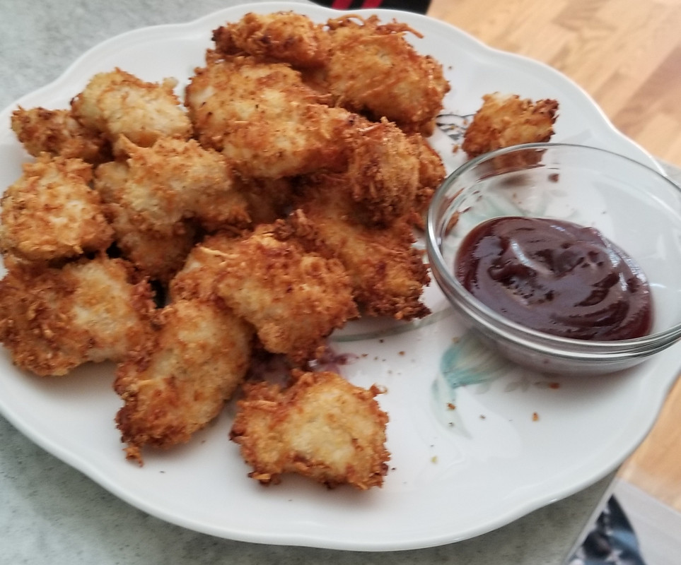 mời các bé nha .. Baked-chicken-nuggets