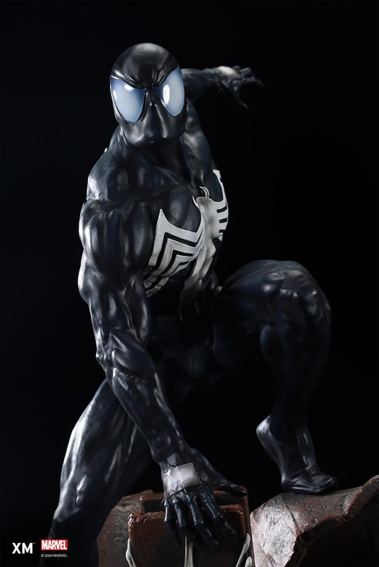 Premium Collectibles : Symbiote Spider-Man 1/4 Statue  18