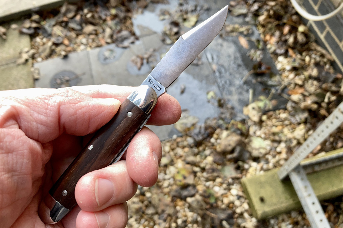 FDC6C9BB-96AF-4256-942F-5D73868754C8