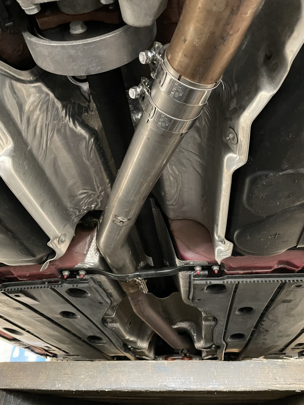 4EE416B9-6C72-48EF-A649-B8061E84B920