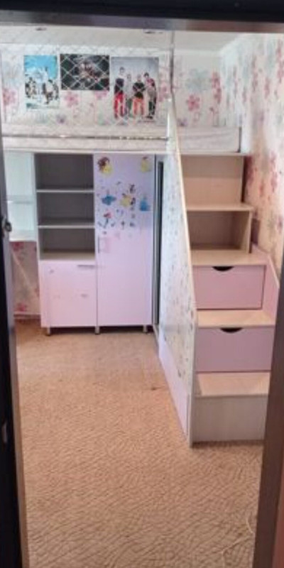 i - 2024-02-05T172445.343