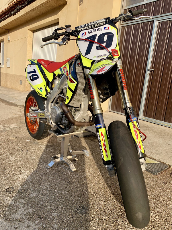 097E5070-BD4E-4BEF-88E1-612BE3CBF4D2