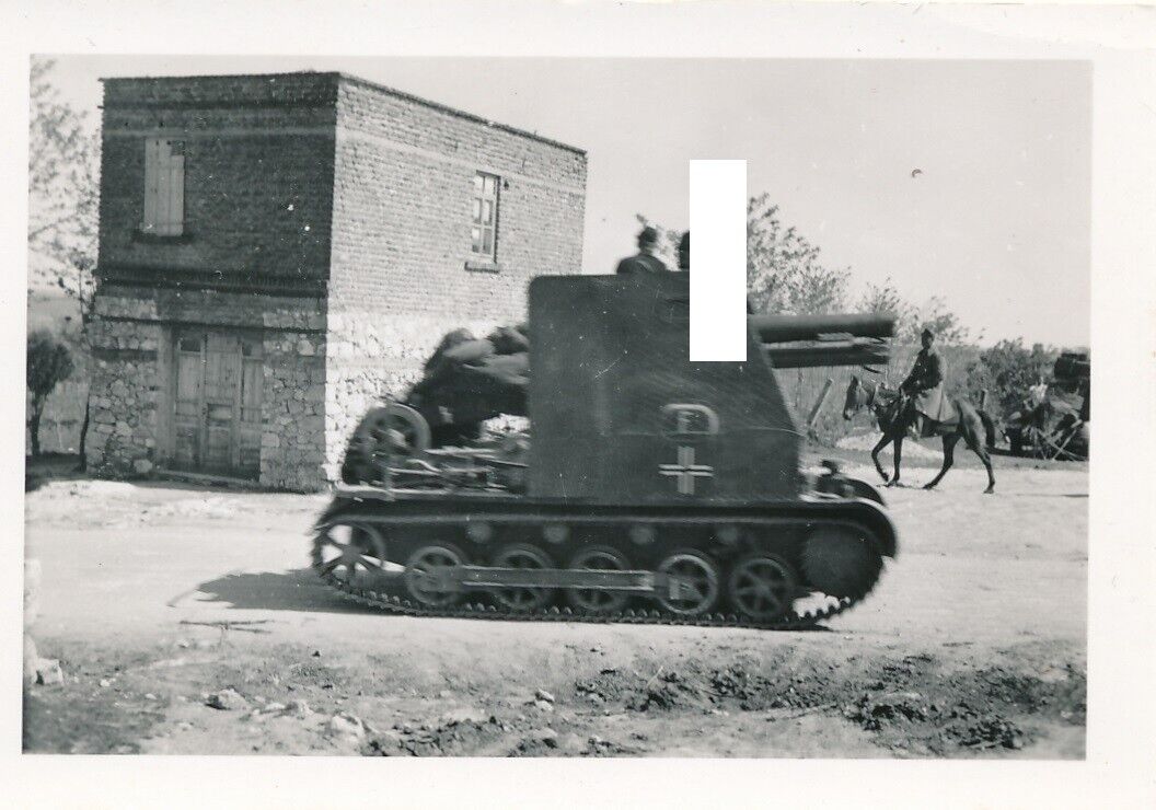 Frankreich - Panzer I Ari Selbstfahrlafette Bison mit 15 cm sIGS Geschütz WK II