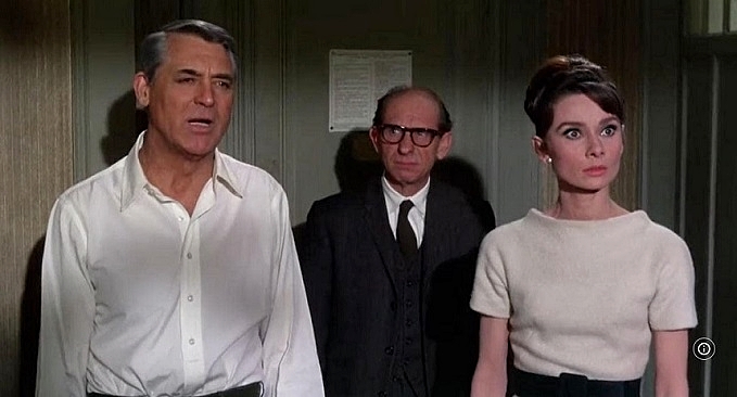 CARY-GRANT-CHARADE-5-FOTOR.jpg
