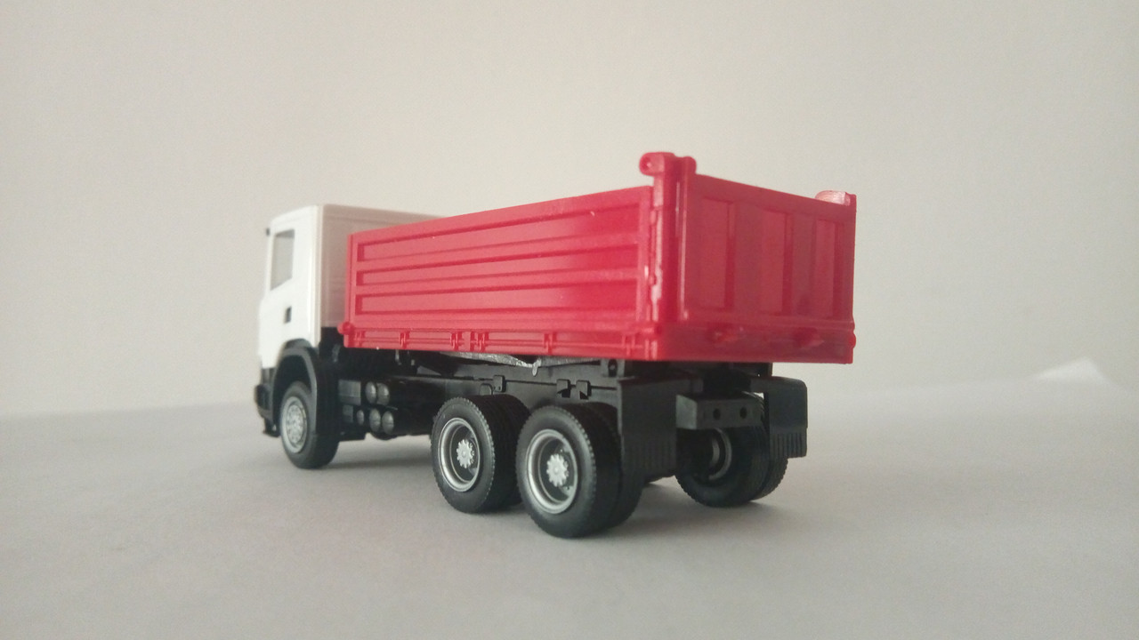 Mach (8959)