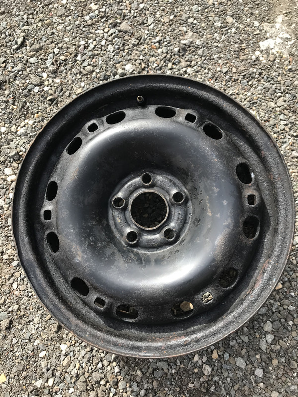 FC46F090-EA60-4F1E-B486-4D7E580C1C79