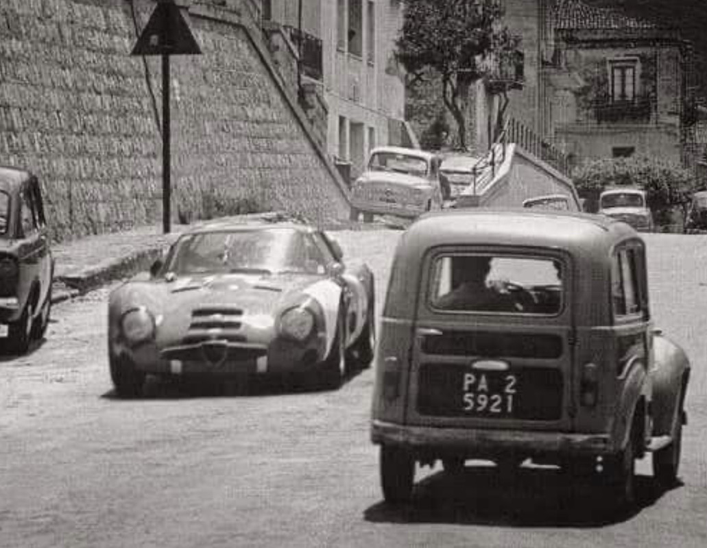 0AE0F029-CF1C-47A9-B338-2207F4DB5447