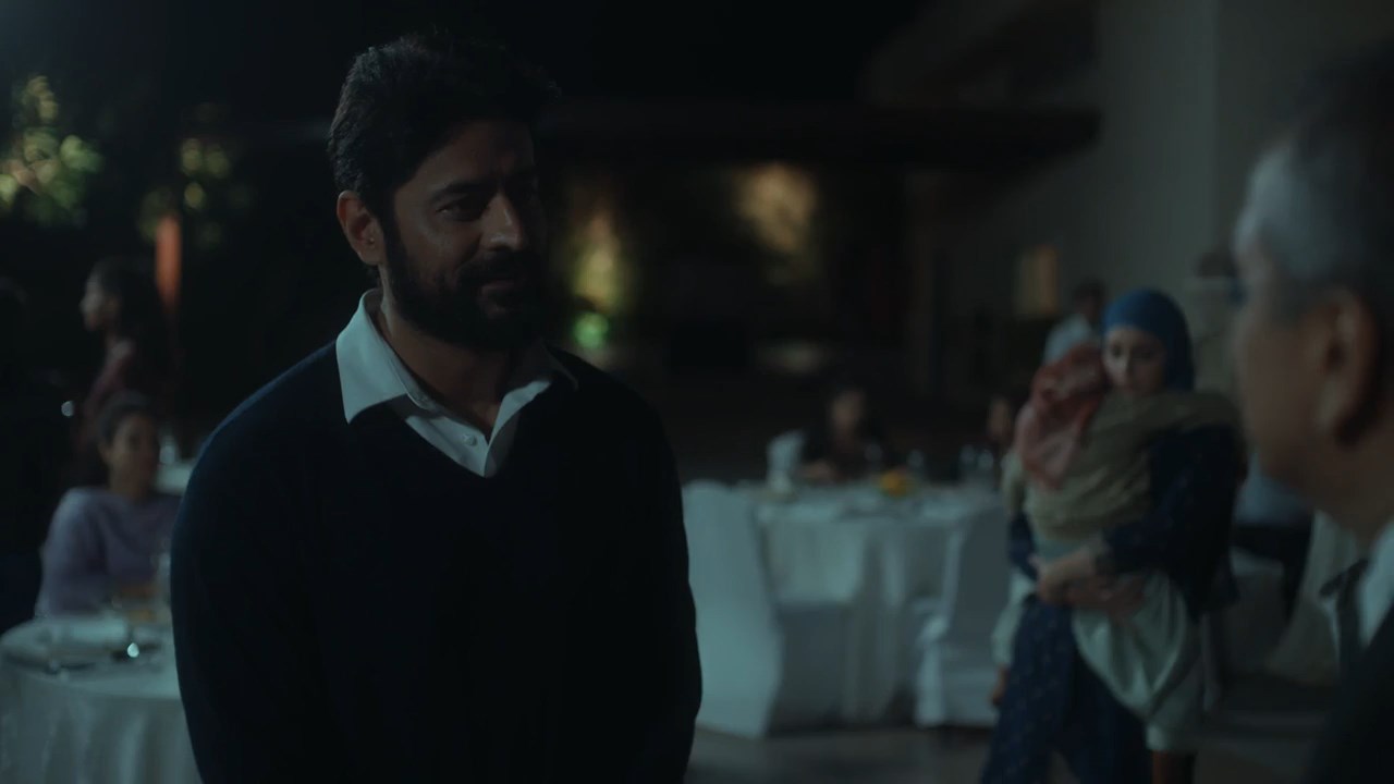  WebRip [Hindi + Tamil + Telugu + Malayalam + Kannada] 480p, 720p ESub Screenshot