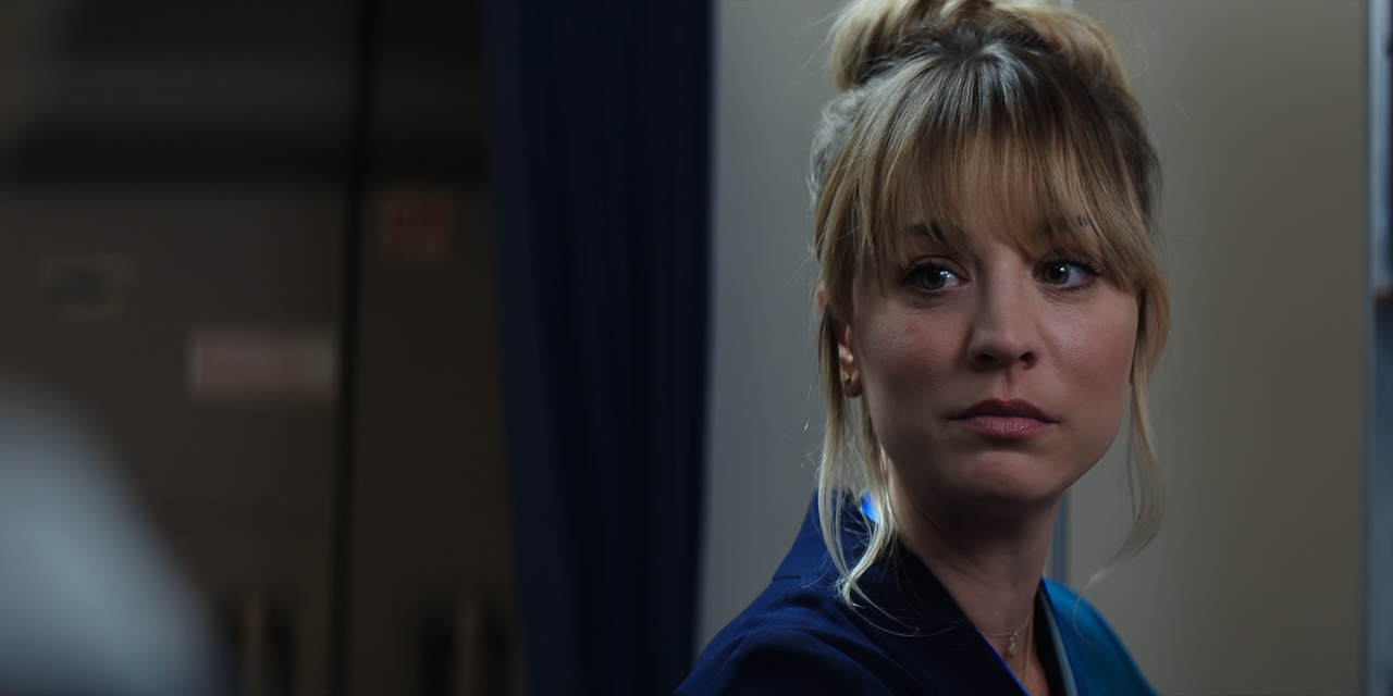 The.Flight.Attendant.S02E01.Seeing.Double.1080p.10bit.HMAX.WEB-DL.DD5.1.HEVC-Vyndros.mkv_snapshot_09