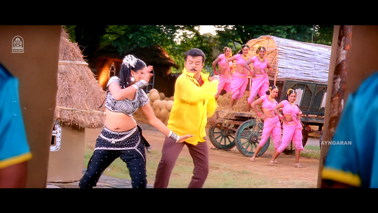 Pratyusha Big Deep Navel Song -Panjaangam Paarkadhe -4K.mp4_snapshot_03.20.485