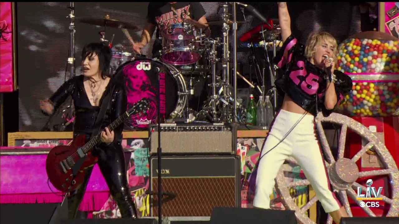 vlcsnap-2021-02-08-17h45m32s884