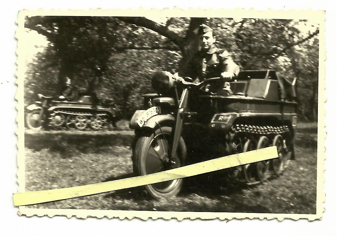 NSU Ketten Krad - Kräder WH 24 Panzer Division 1