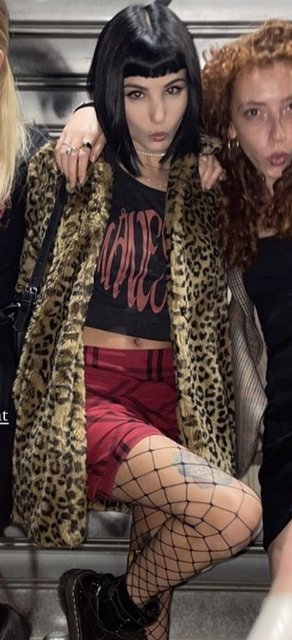 5EF42585-6449-400F-A26D-C5899A34A14F