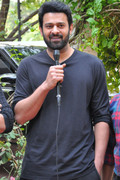 actor-prabhas-launches-crime-23-trailer-photos-37e0e2e