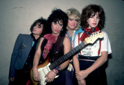 susanna-hoffs-b57
