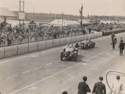 24 HEURES DU MANS YEAR BY YEAR PART ONE 1923-1969 - Page 15 37lm10-Delahaye135-CS-RDreyfus-HStoffel-2