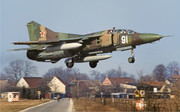 559 APIB Mig-23UB 91 Blue_7902414_Frühjahr 1993