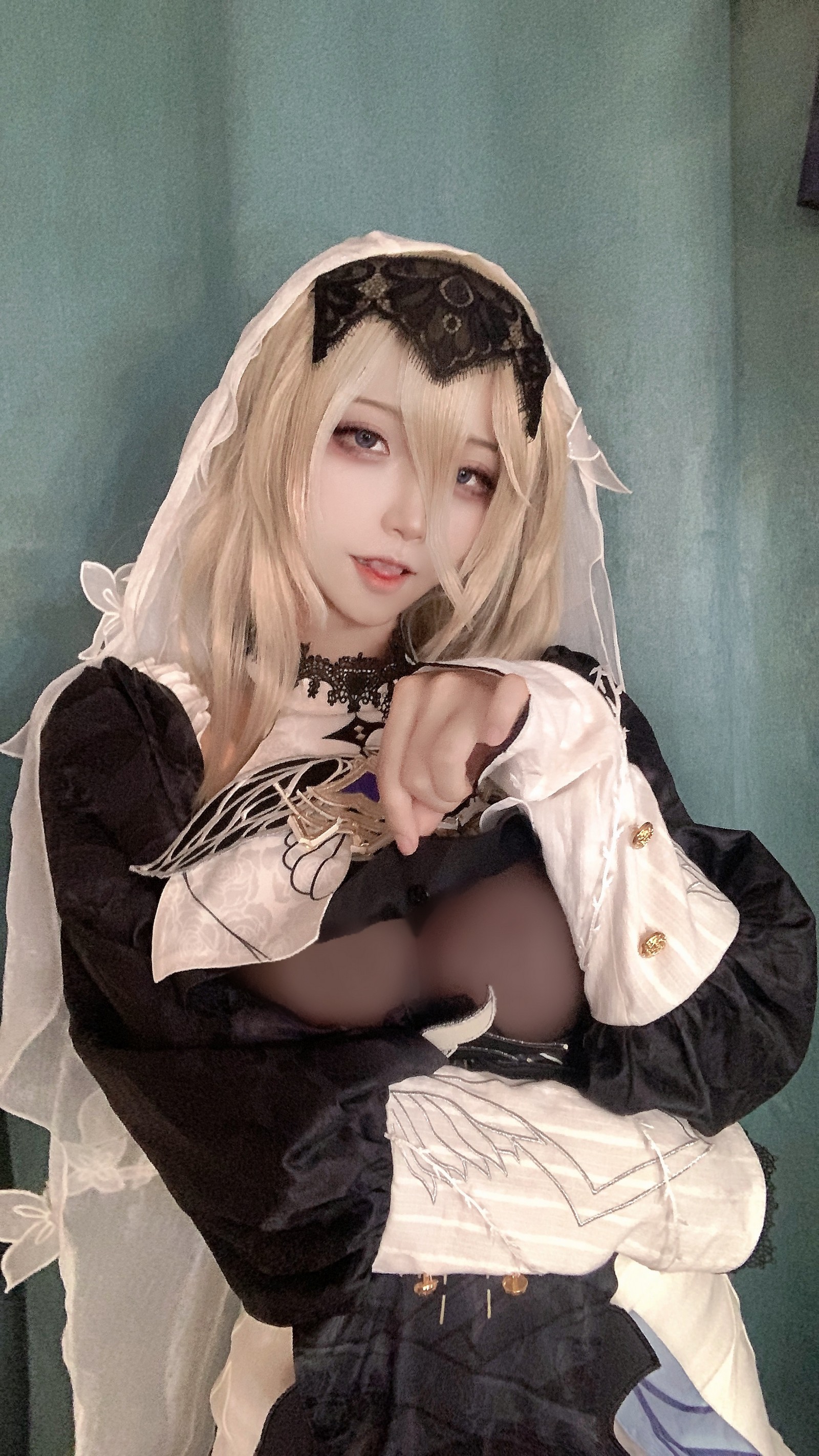 Seya-狮砸 – 崩坏 阿波尼亚 Cosplay 高清写真（15P+4V-172.1MB）插图6